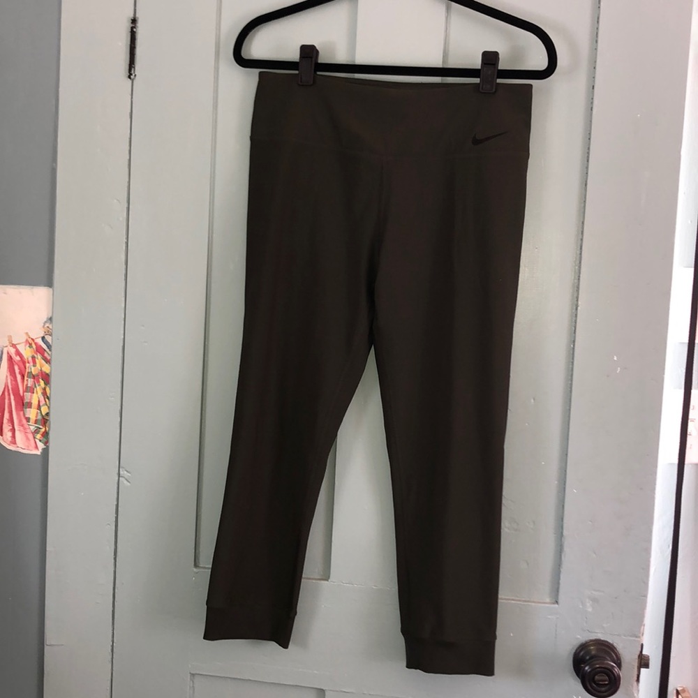 Nike Capri Leggings